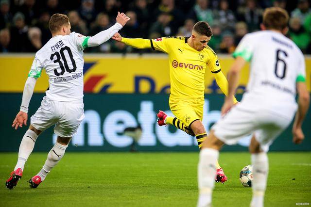 奥格斯堡对多特蒙德历史战绩 奥格斯堡对多特蒙德历史战绩